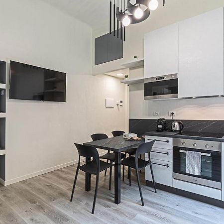 La Boutique Milano: Appartamento In Porta Romana Milão Exterior foto
